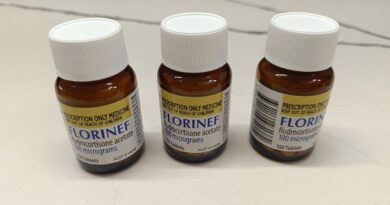 florinef chua tri suy tuyen thuong than 1