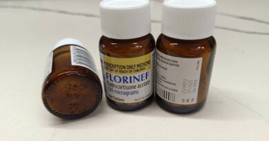 florinef chua tri suy tuyen thuong than 6